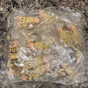 Tan Minifigure Set